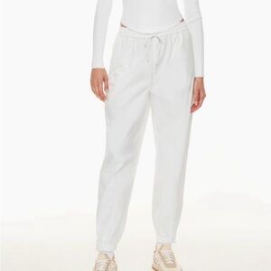 NWT TNA Jogger SweaterPants - White